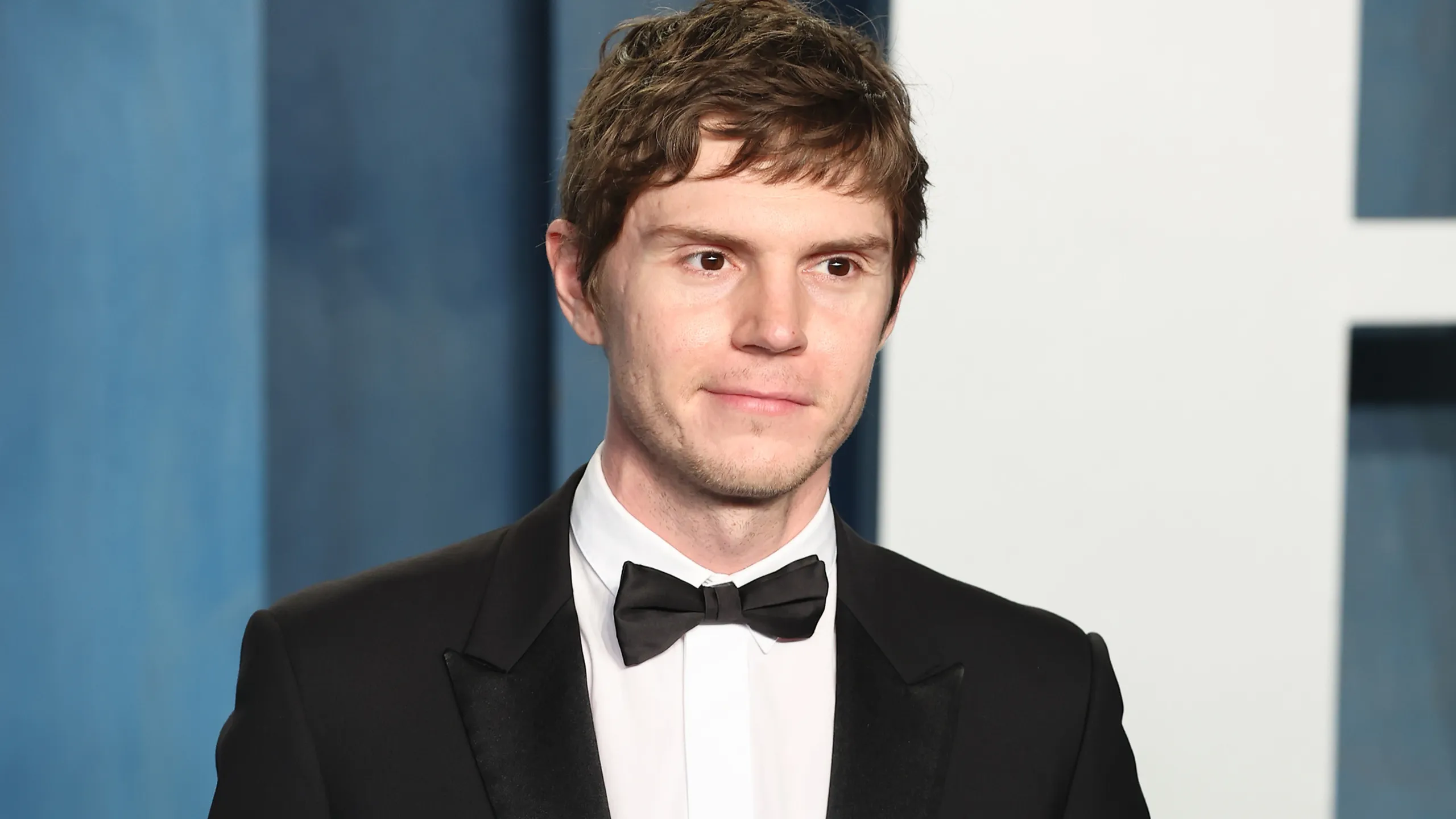 Evan Peters