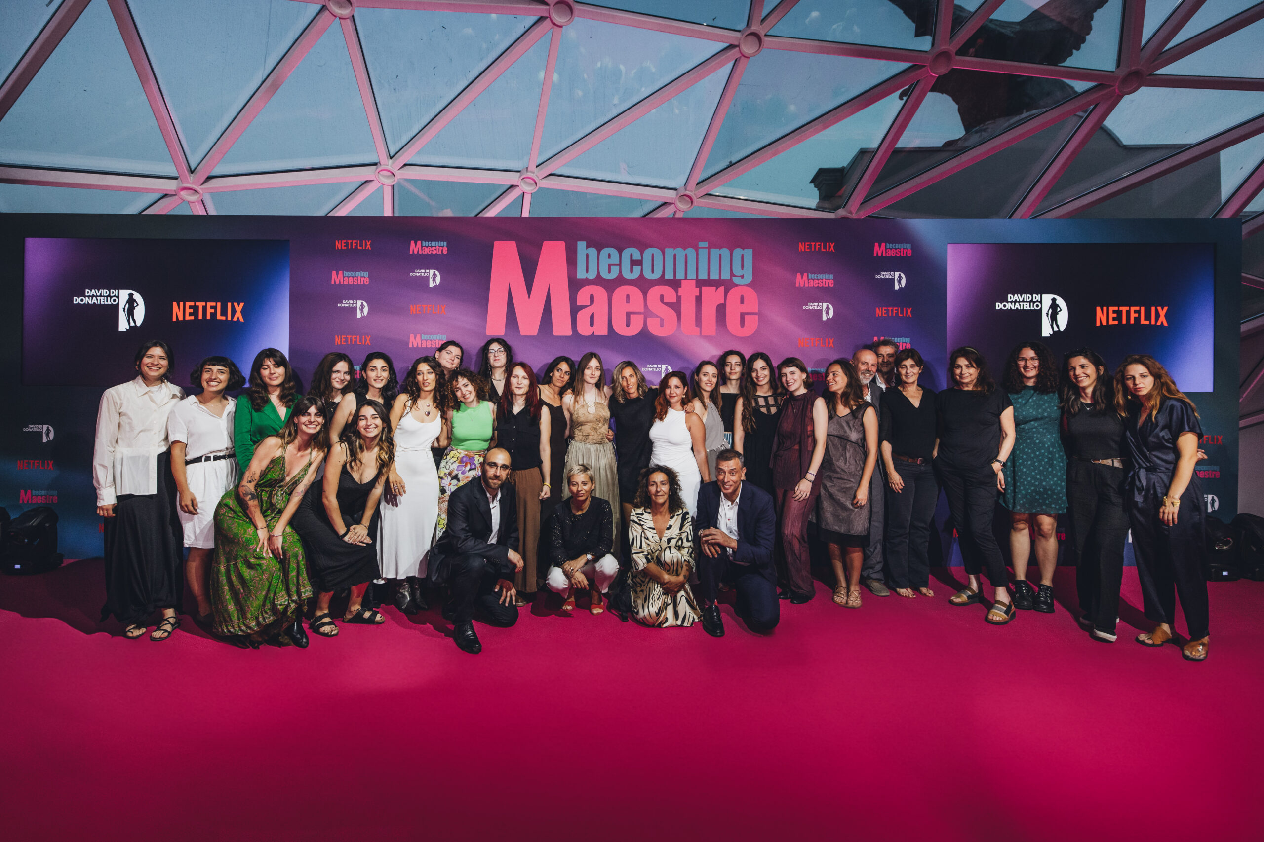 Le 24 ragazze e i rispettivi mentori della terza edizione del Becoming Maestre.