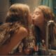In 'Lip Virgin' una ragazzina fantastica su come sarà il suo primo bacio. La realtà però, così come l'amore, alle volte può essere spietata.