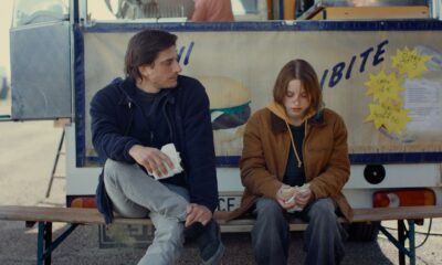 Torn between longing and anger, 15-year-old Leo travels to the coast of northern Italy to meet her biological father. The two are complete strangers to each other. They struggle to find truth, affinity, love and the courage to face themselves.