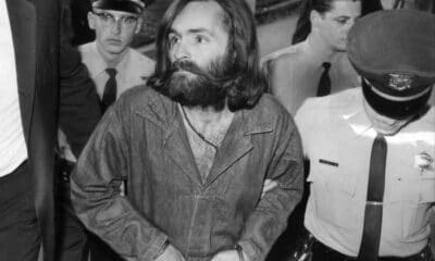 'L'operazione CHAOS e gli omicidi Manson': il nuovo documentario di Errol Morris è su Netflix. Quale verità nascosero gli omicidi Manson?